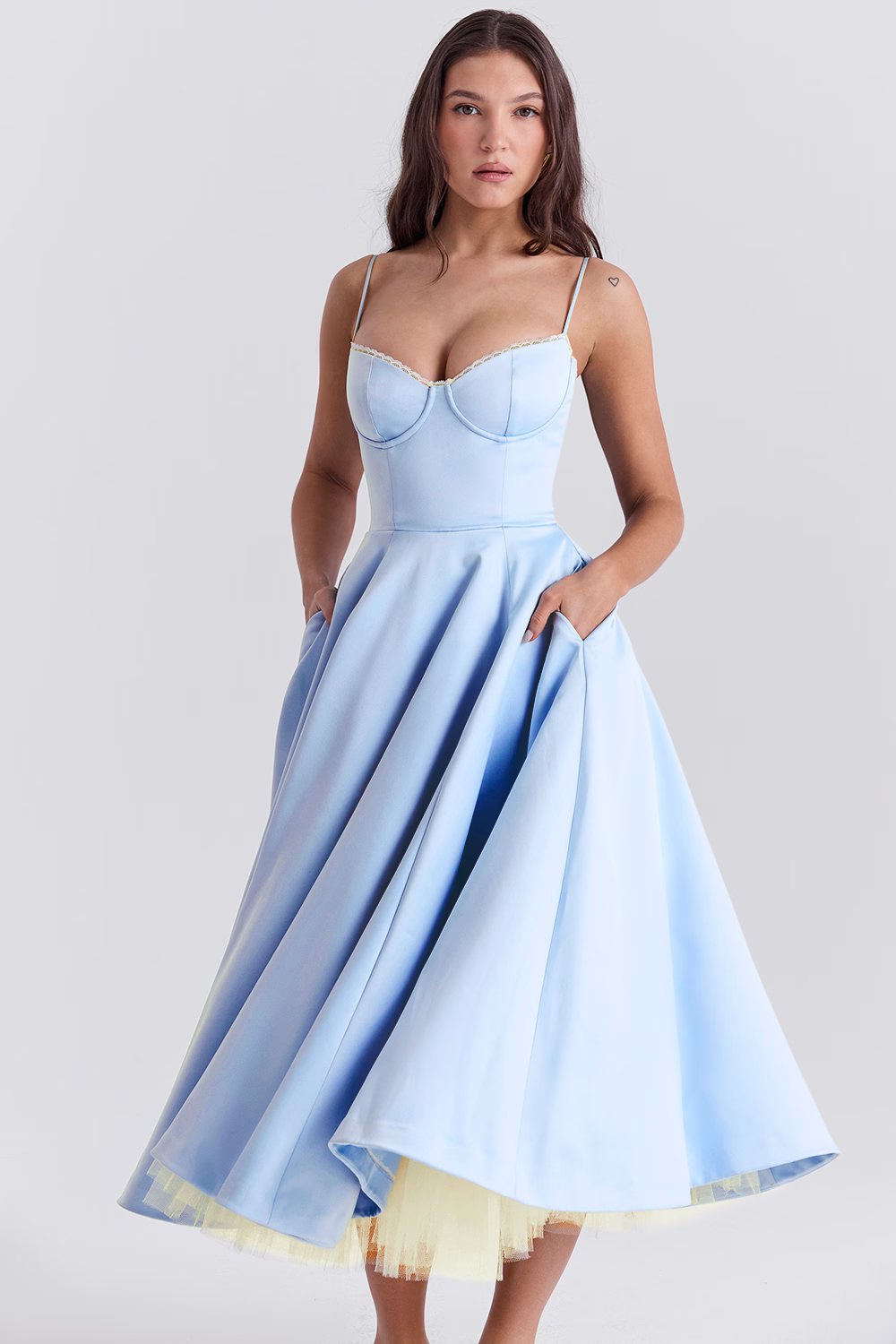Anna | Splendido abito midi lucido