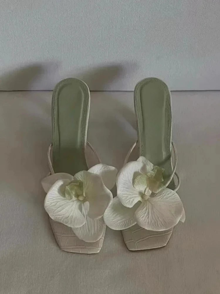 Variant image for Luna | Talons Enchantés Élégants avec Design Floral-10