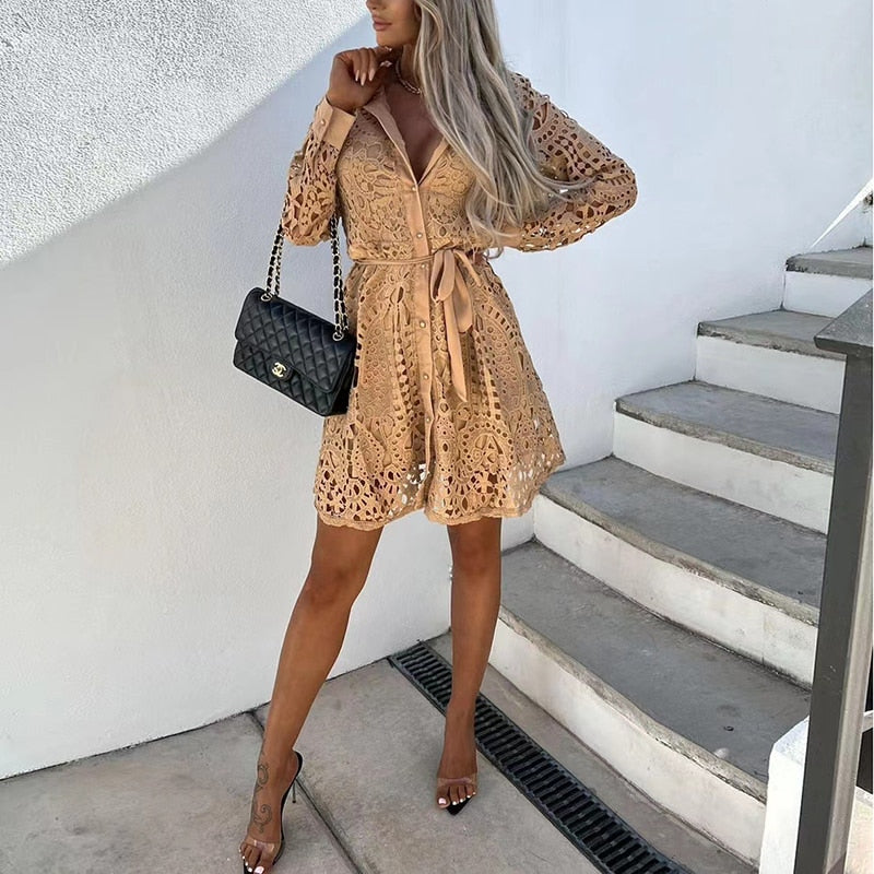 Alice | Robe élégante en dentelle